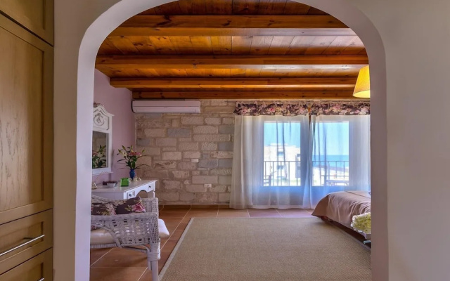 Azure Villa in Platanias