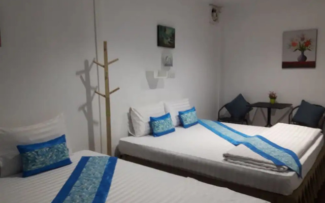 Decho Hostel