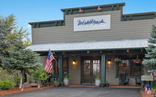 WorldMark Arrow Point
