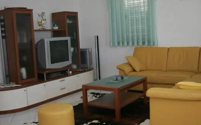 Apartment Podreka