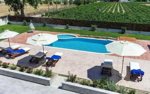 Villa Kampos