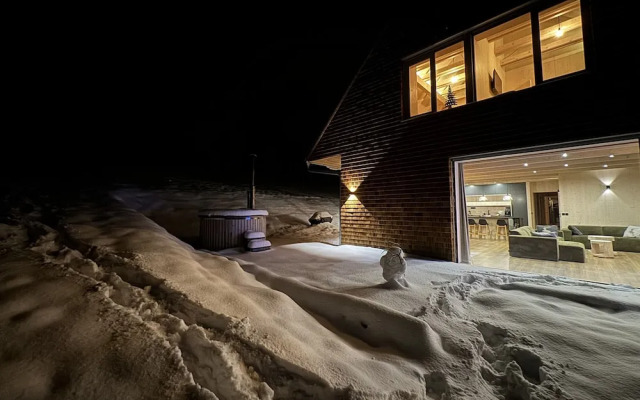 Holiday Home in Roprachtice With Sauna & Jacuzzi