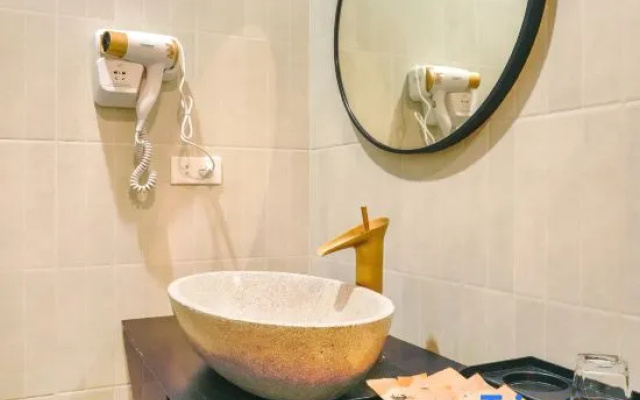 De Mémoire Retreat – Bathroom – Hanoi