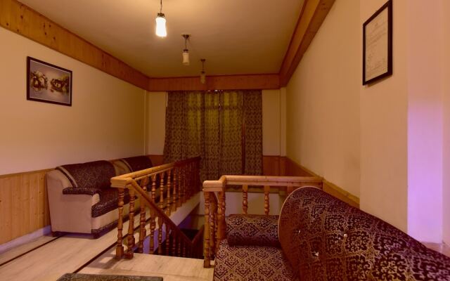 OYO 19872 Hotel Rock Villa