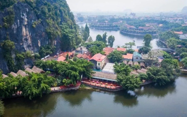 Tam Coc Bungalow
