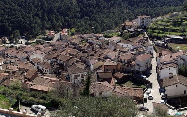 House with 3 Bedrooms in Guisando