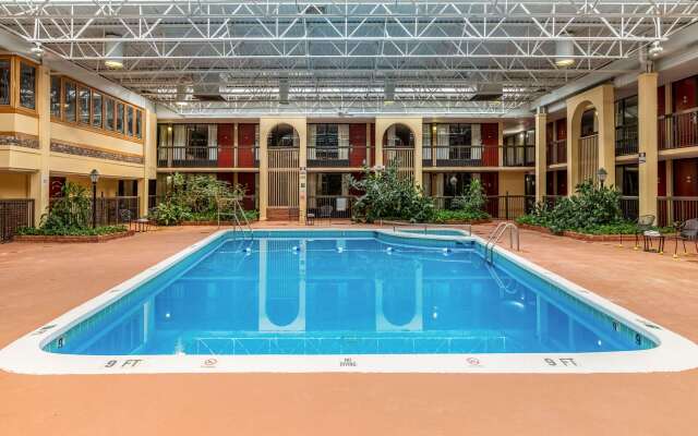 Quality Inn