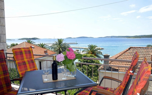 Zdravko - Comfortable & Close to the sea - A3