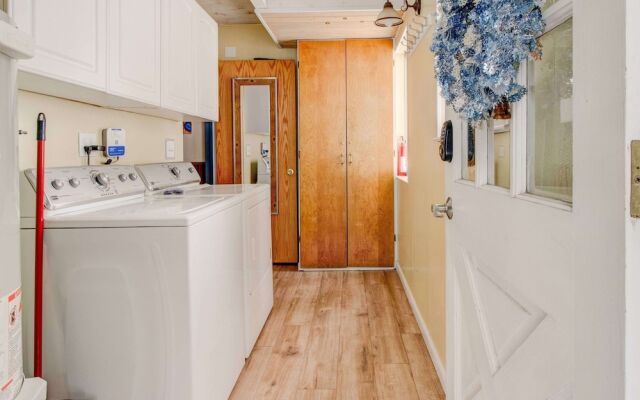 Quintessential Tahoe Cabin