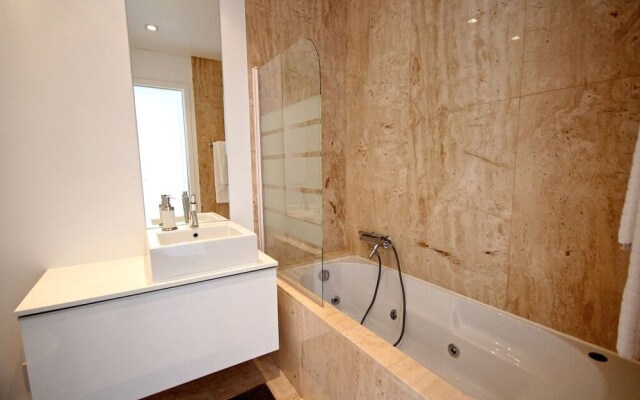 Lux Design Villa in Sintra