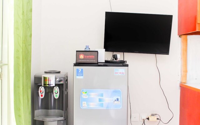 Nice And Comfort Studio At Springlake Apartment