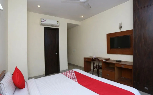 OYO Rooms Cyber Park II