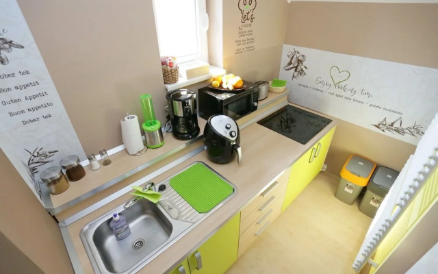 Lux Living Apartment Budic