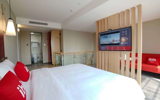 Ibis Chengdu Hi-Tech Zone Longhu Hotel