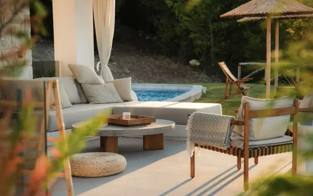 Olive Grove Panorama Suite Exi