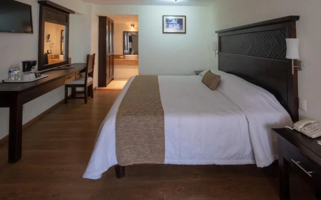 Hotel Plaza Magnolias