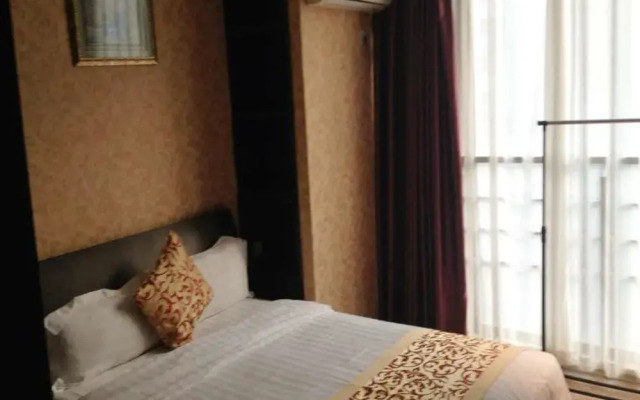Nanjing Zhongfang Service Apartment