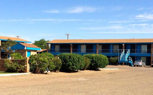 Crystal Palace Inn Brownfield