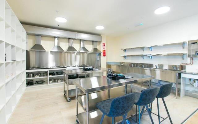 Hobson Lodge - Hostel