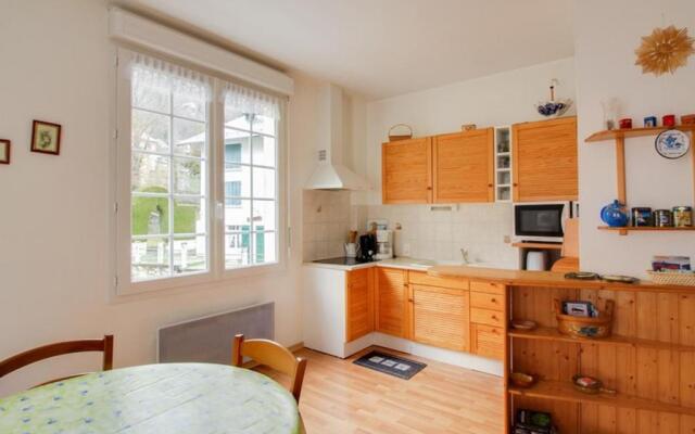 Appartement Cauterets, 2 pièces, 4 personnes - FR-1-401-66