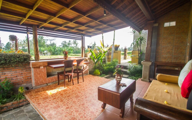 Uma Chaming Villas & Gym by EPS