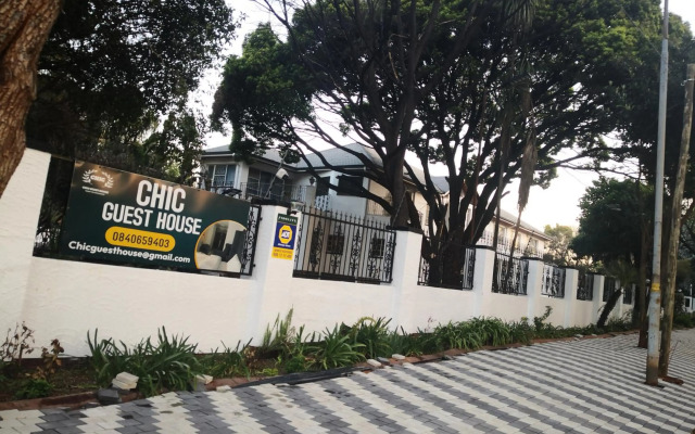 CHIC Geust House
