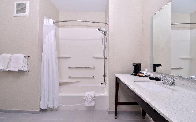 Holiday Inn Express & Suites Loma Linda- San Bernardino S by IHG