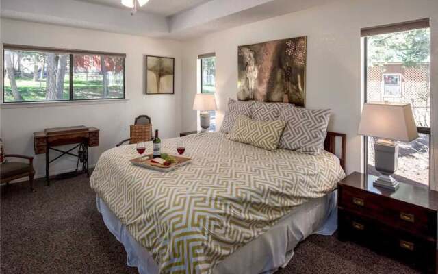 Remember the Alamo - Three Bedroom Cabin