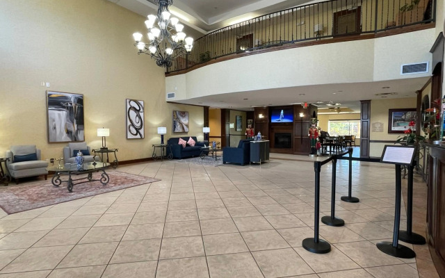 Spark by Hilton Houston Hobby Airport