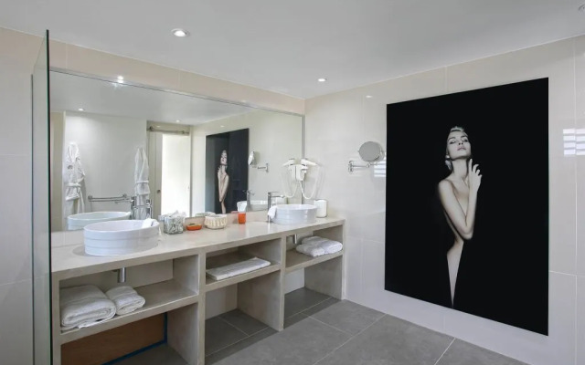 Dream Villa Orient Bay-924