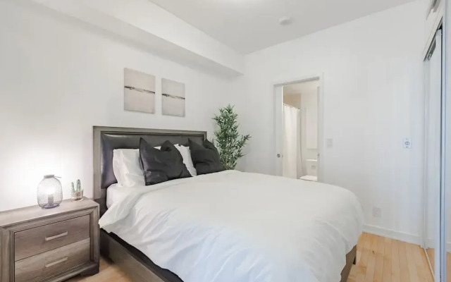 Premier Financial District Suites