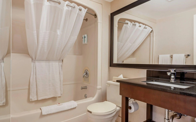 Comfort Inn Brantford