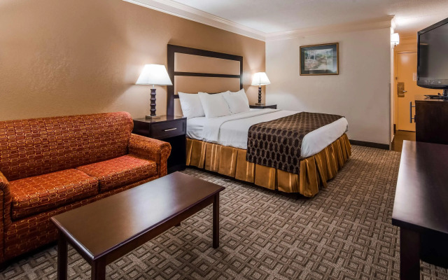 Best Western Riverside Inn