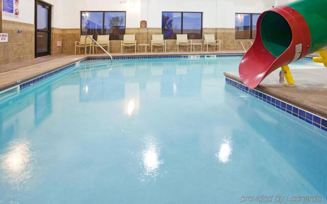 Baymont Inn and Suites by Wyndham Sturgis