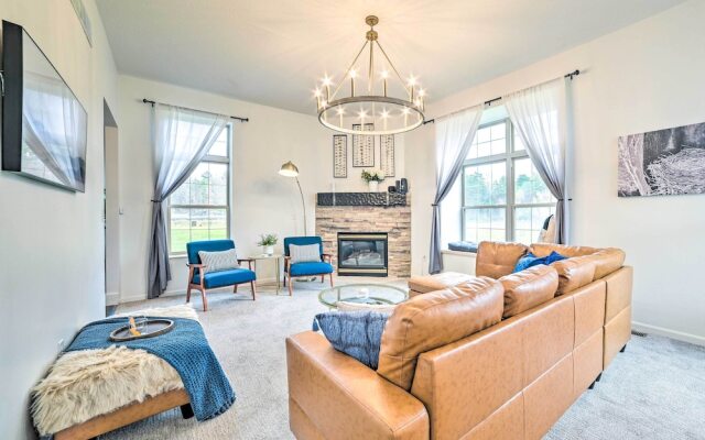 Bellaire Home w/ Game Room & On-site Snow Trails!