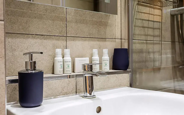 Modern Bayswater Flat