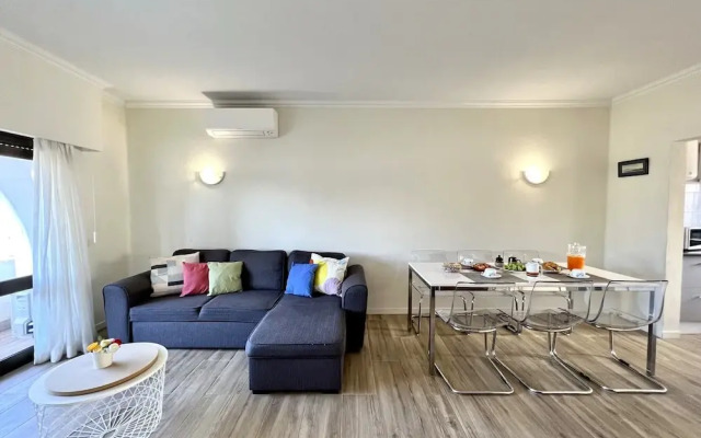 Albufeira Central 4 by Homing