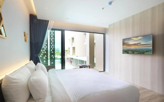 The Signature Hotel Airport (SHA Extra Plus)