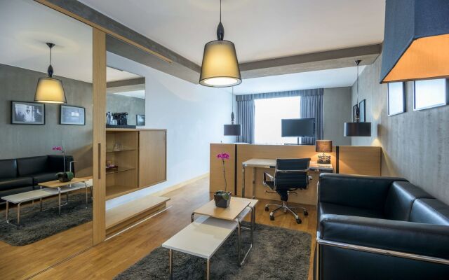 NH Bogotá Urban 93 Royal