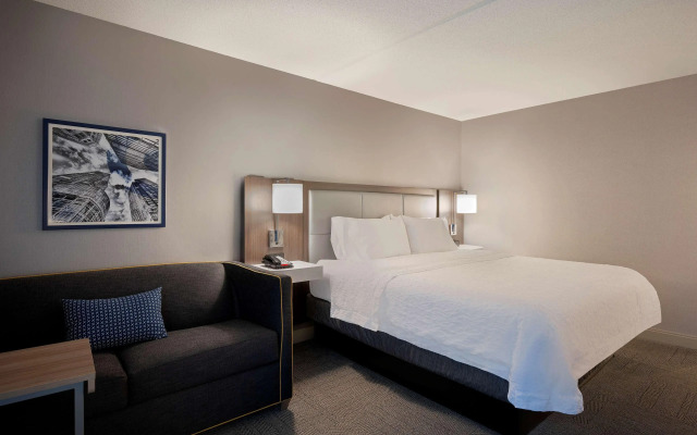 Hampton Inn by Hilton Boston/Cambridge