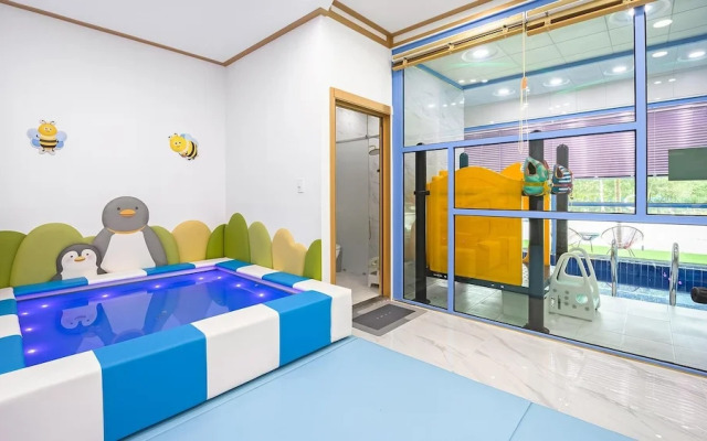 Pocheon Wuri Kids Poolvilla