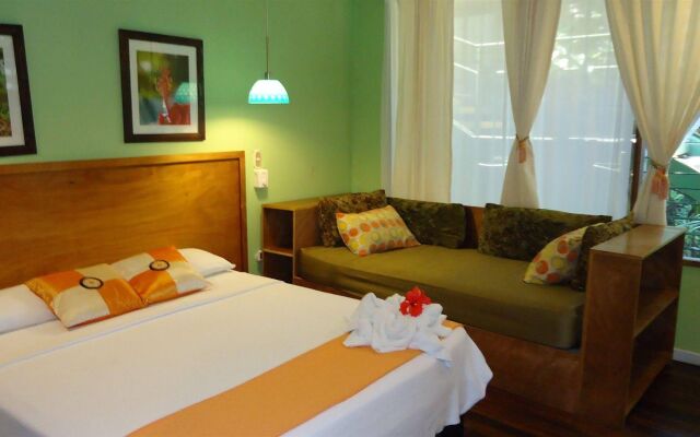 Hotel Mandarina