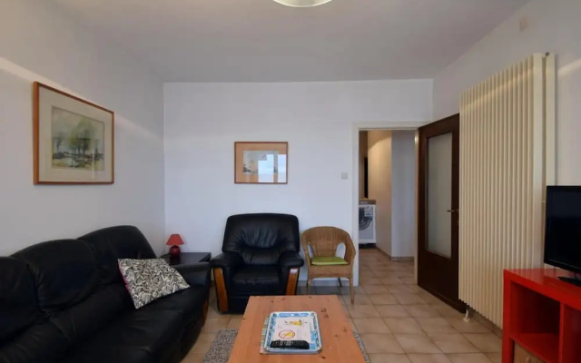 Seaside Stay w/ Large Terrace