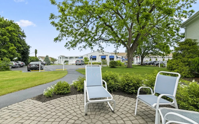 The Sparhawk Oceanfront Resort