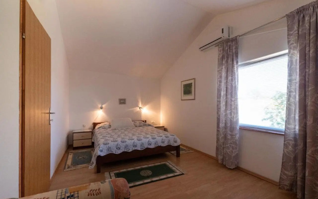 Apartments by the sea Nin, Zadar - 5838