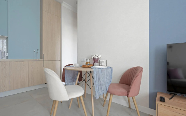 С.утками на улице Благодатной