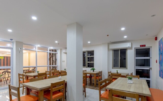 Zen Rooms Thirdys Inn Legazpi