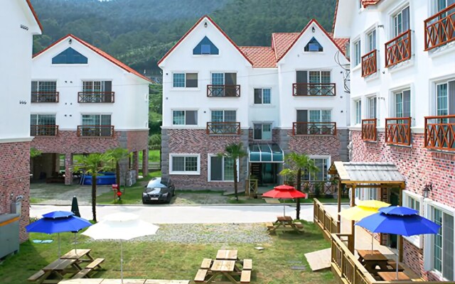 Tongyeong Sun Beach Pension