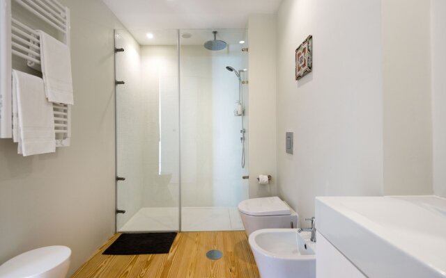 Cord01 · Blue House Apartment 1 Parking