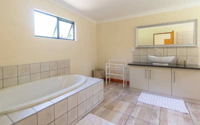 Kamberg Valley Hideaway